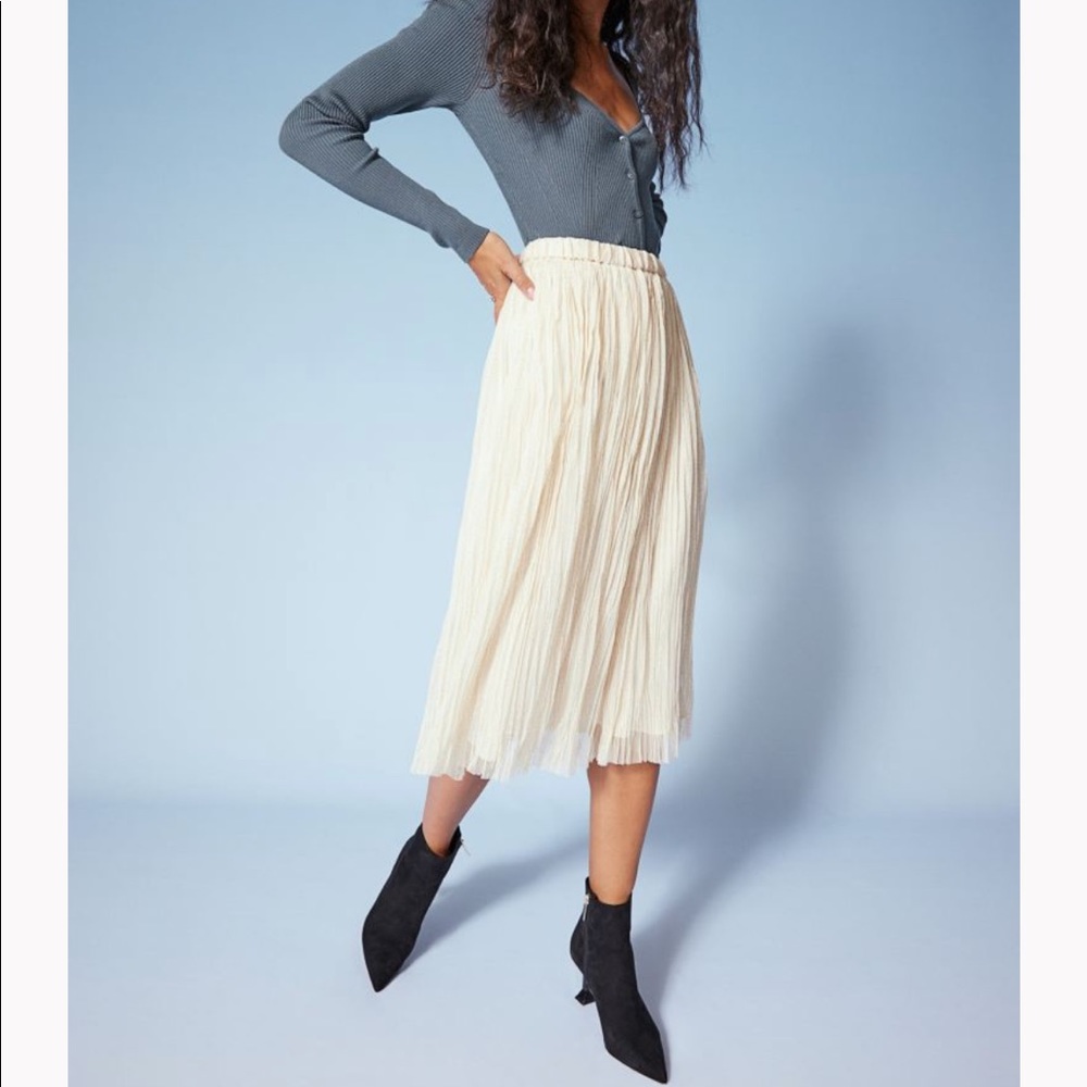 Fairy glitter skirt NWT H&M Cream color Size M